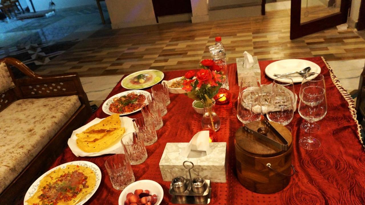 Wow Relish Hotel Alwar Buitenkant foto